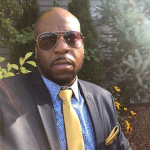 Meet your Posher, Dwight